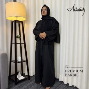 Timeless Black Elegance Abaya